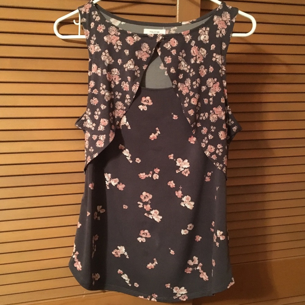 Maurice’s sleeveless top